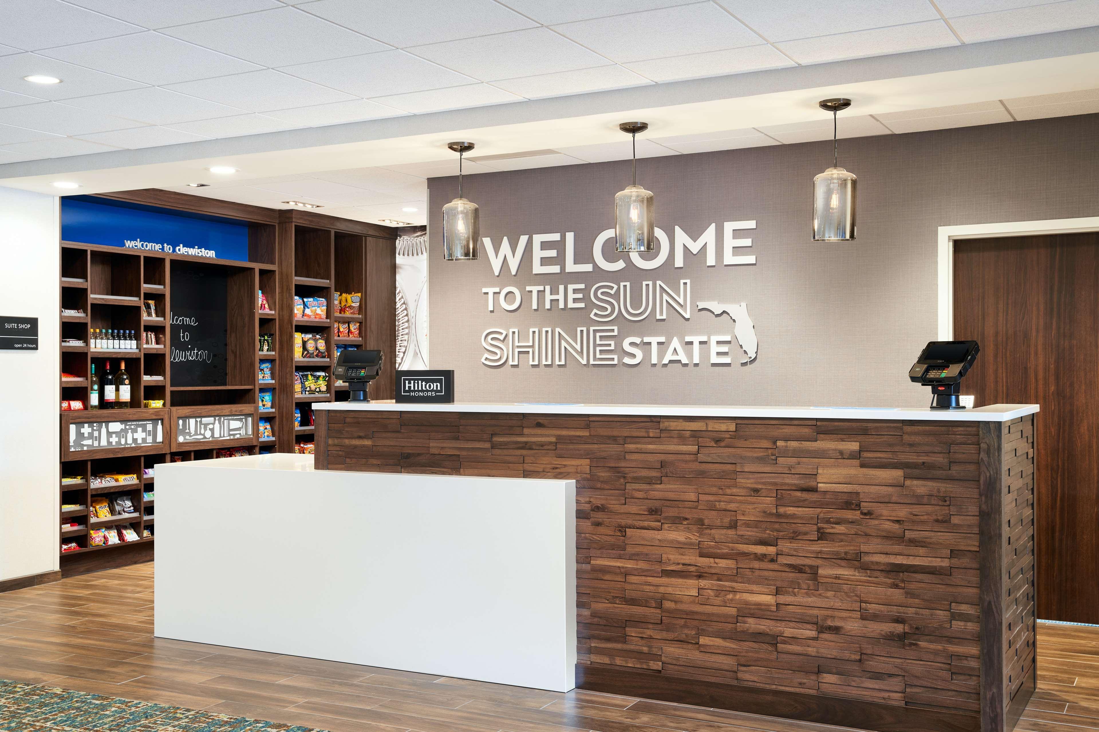 Hampton Inn كلوستون المظهر الخارجي الصورة
