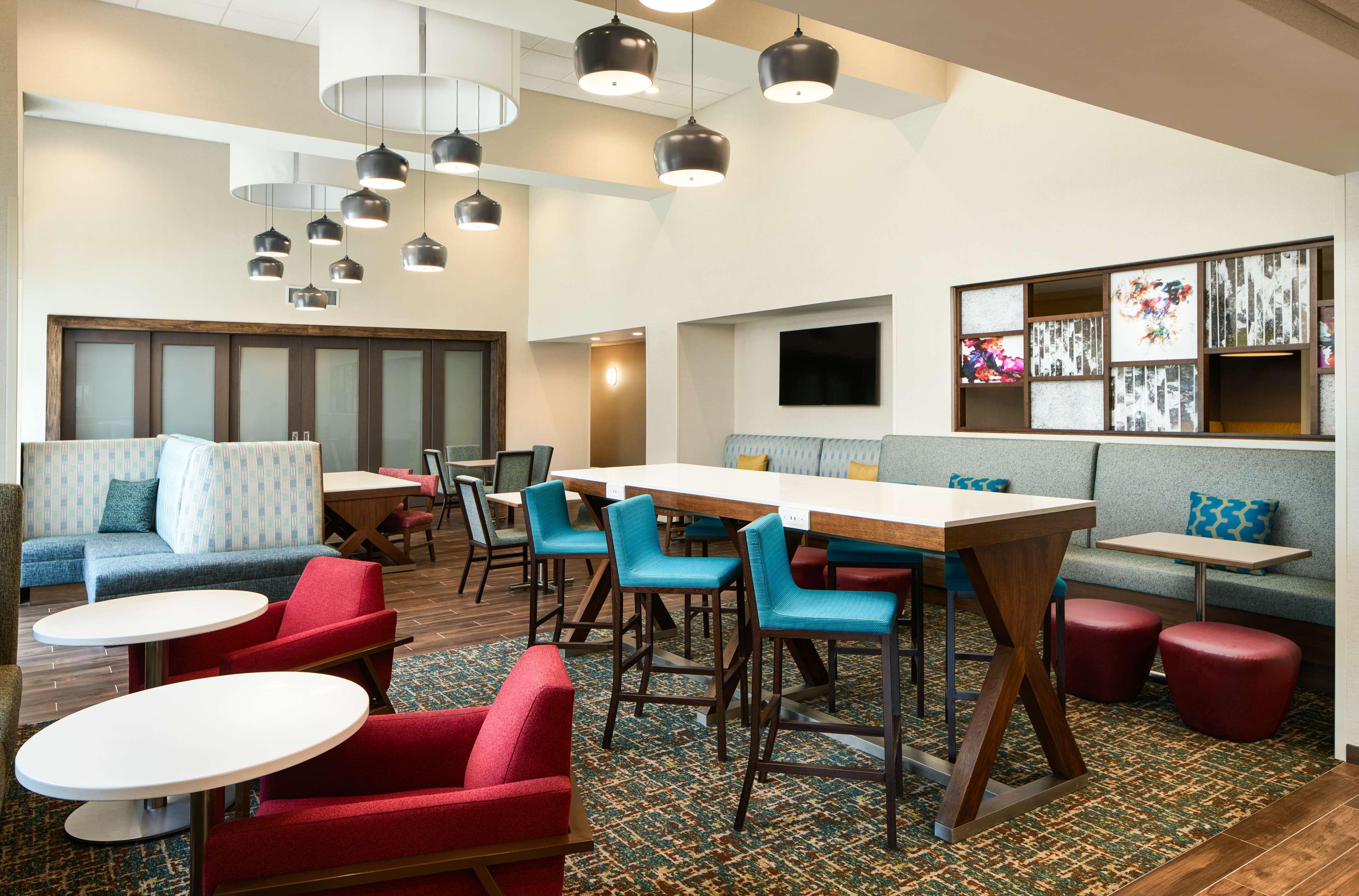 Hampton Inn كلوستون المظهر الخارجي الصورة
